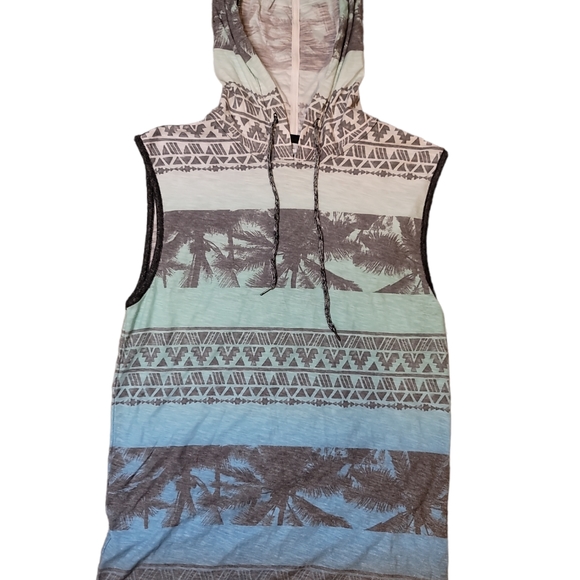 Univibe Other - NWT Univibe Men's Sleeveless Hoodie Shirt  90's look